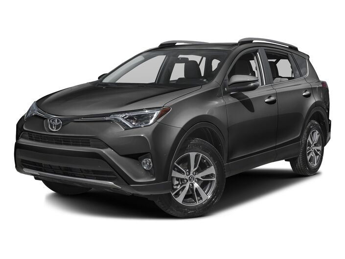 2018 Toyota RAV4 XLE Oshkosh WI