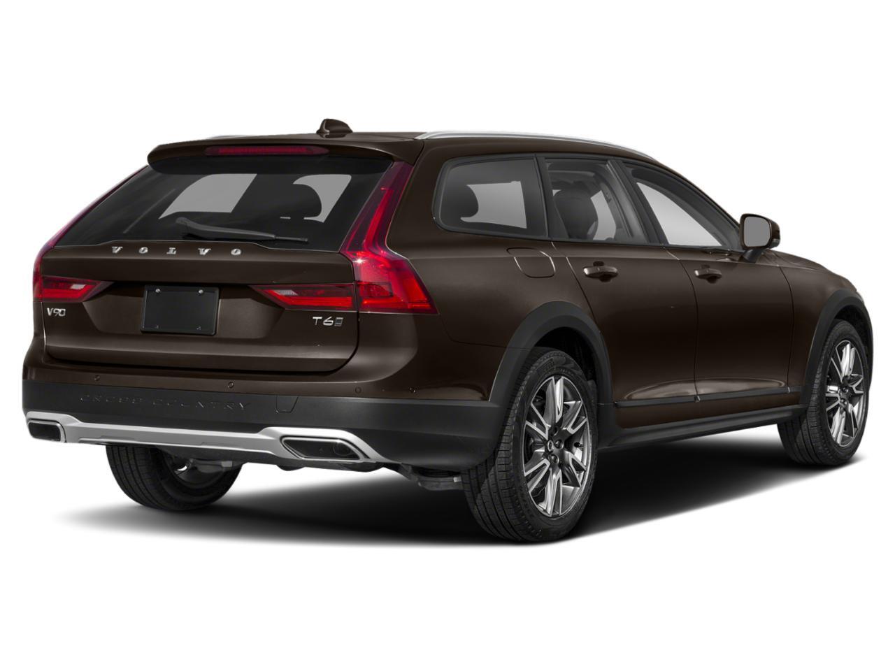2018 Volvo V90 Cross Country T5
