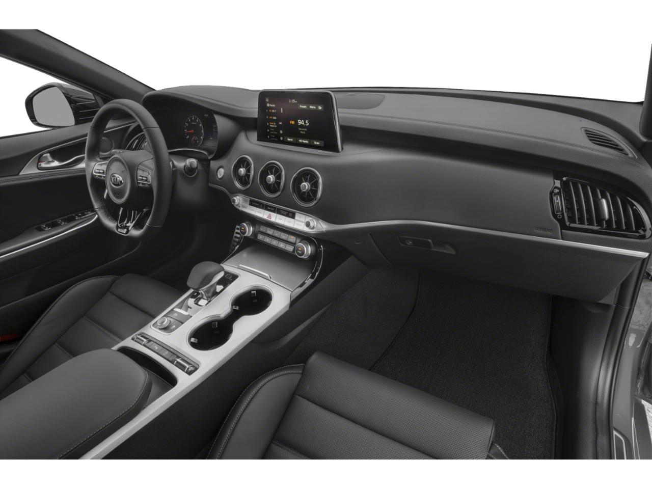2019 KIA STINGER 4D SE Benwood WV