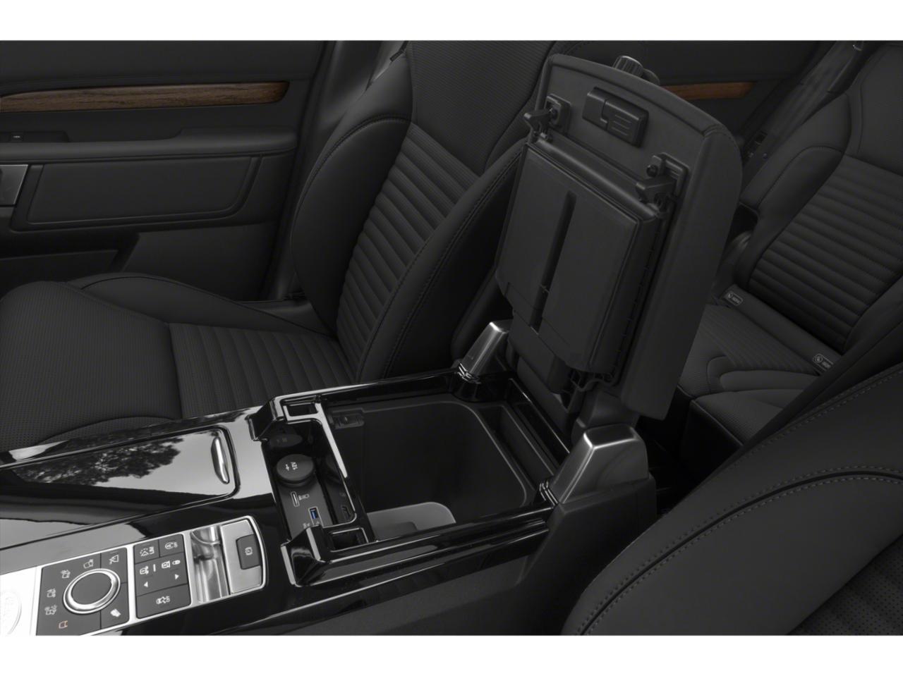 2019 Land Rover Discovery SE Beeville TX