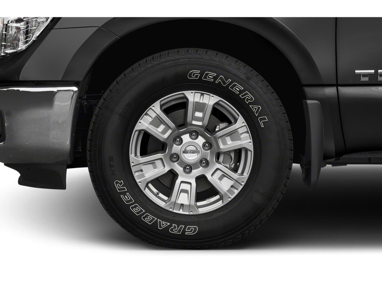 2019 Nissan Titan 4WD Crew Cab SV Benwood WV
