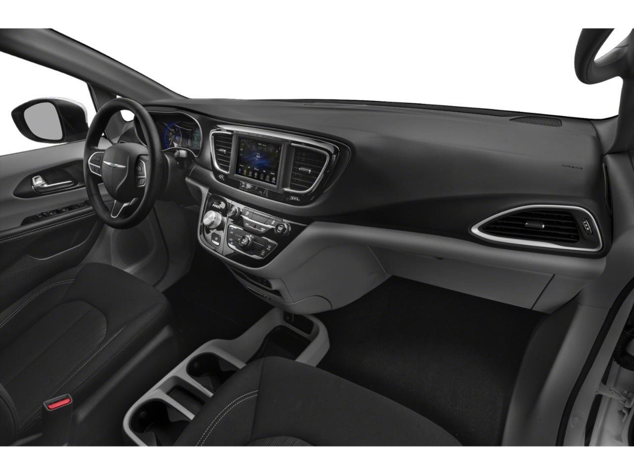 2020 Chrysler Voyager L Beeville TX