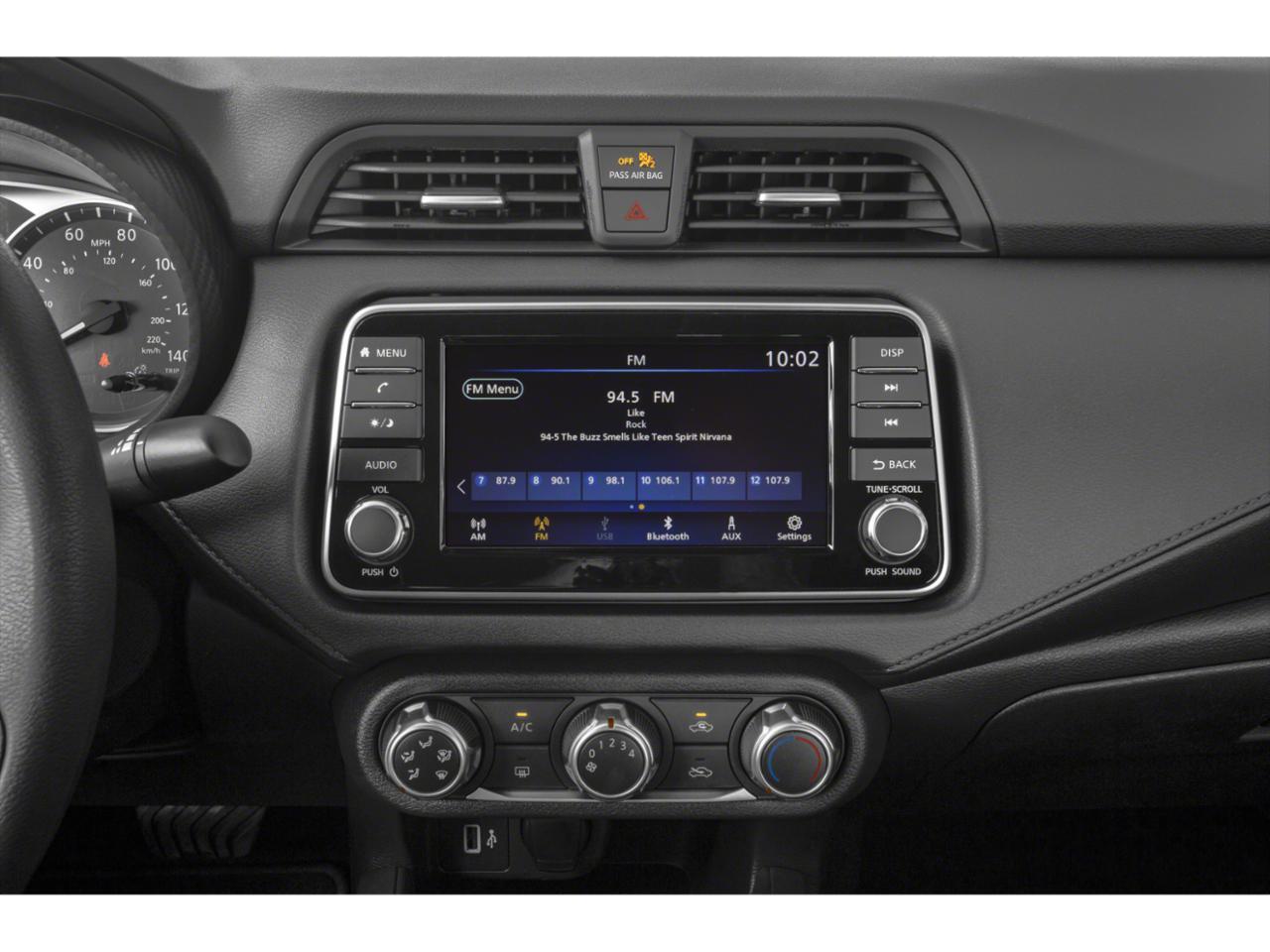 2020 Nissan Versa SV Xtronic CVT Plano TX