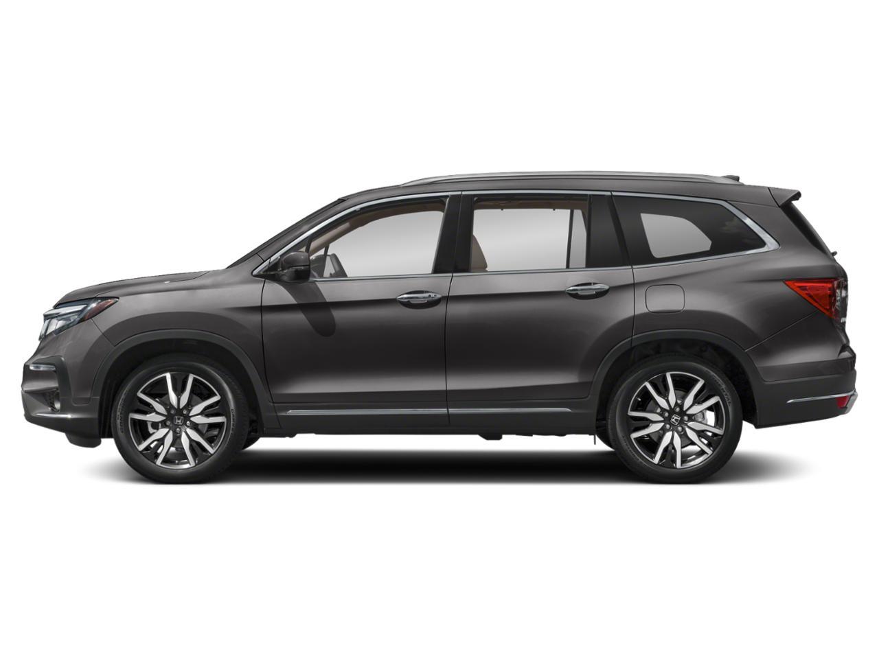 2021 Honda Pilot Touring w/Rear Captains Chairs