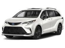 2021_Toyota_Sienna_XSE_ Laredo TX