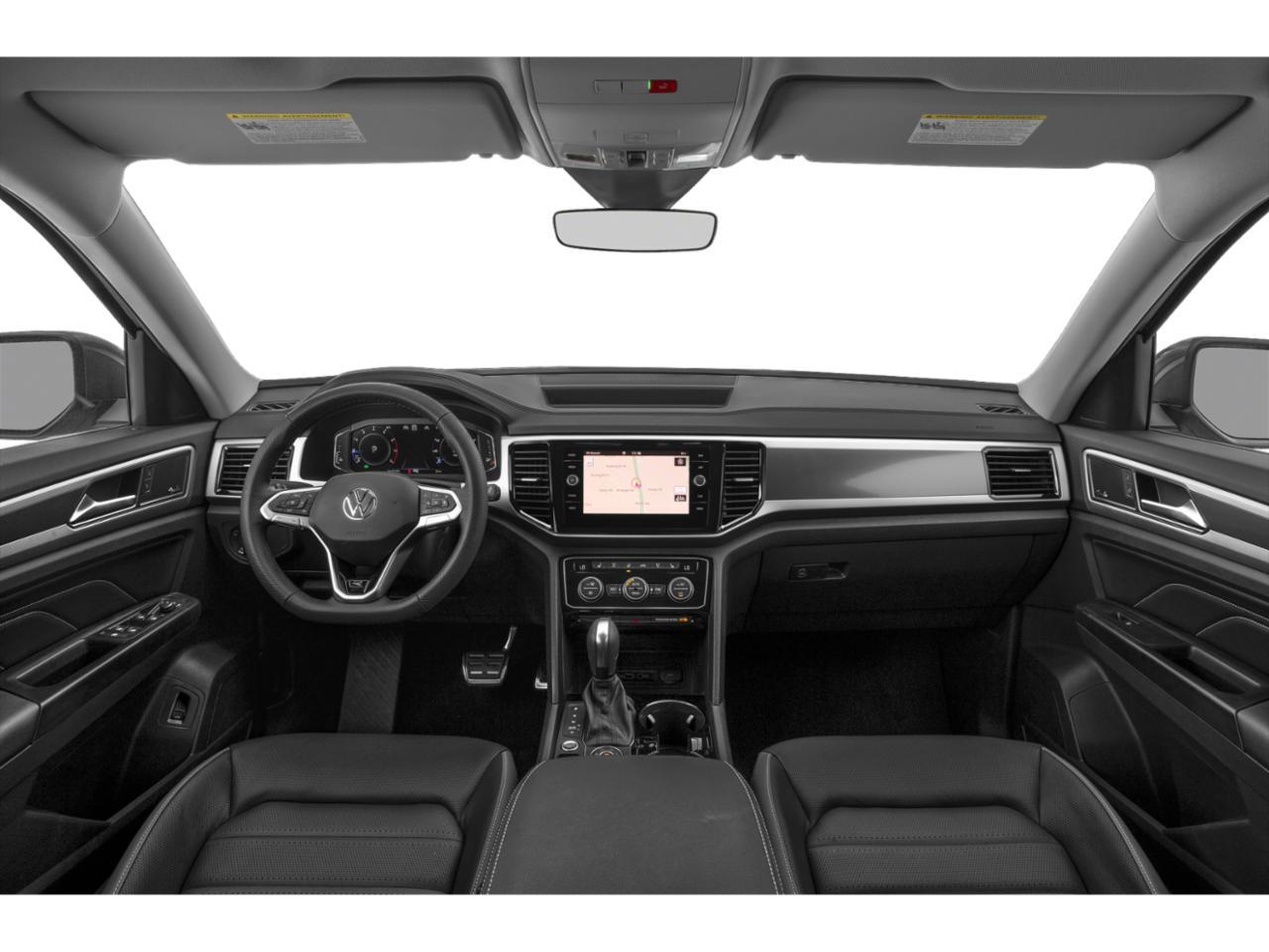 New 2021 Volkswagen Atlas 2021.5 3.6L V6 SE w/Technology R-Li in Medford MA