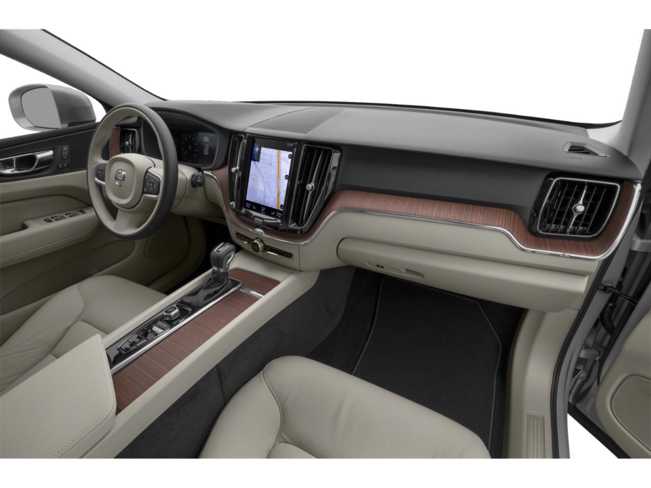 2021 Volvo XC60 T6 Momentum San Clemente CA