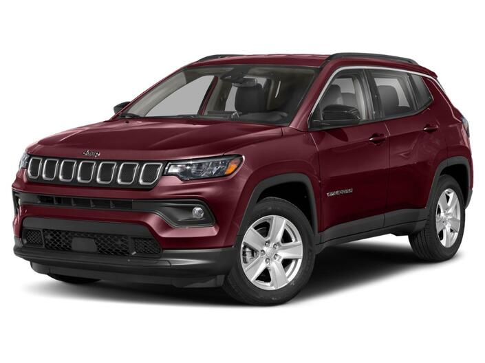 2022 Jeep Compass Latitude Lux Oshkosh WI