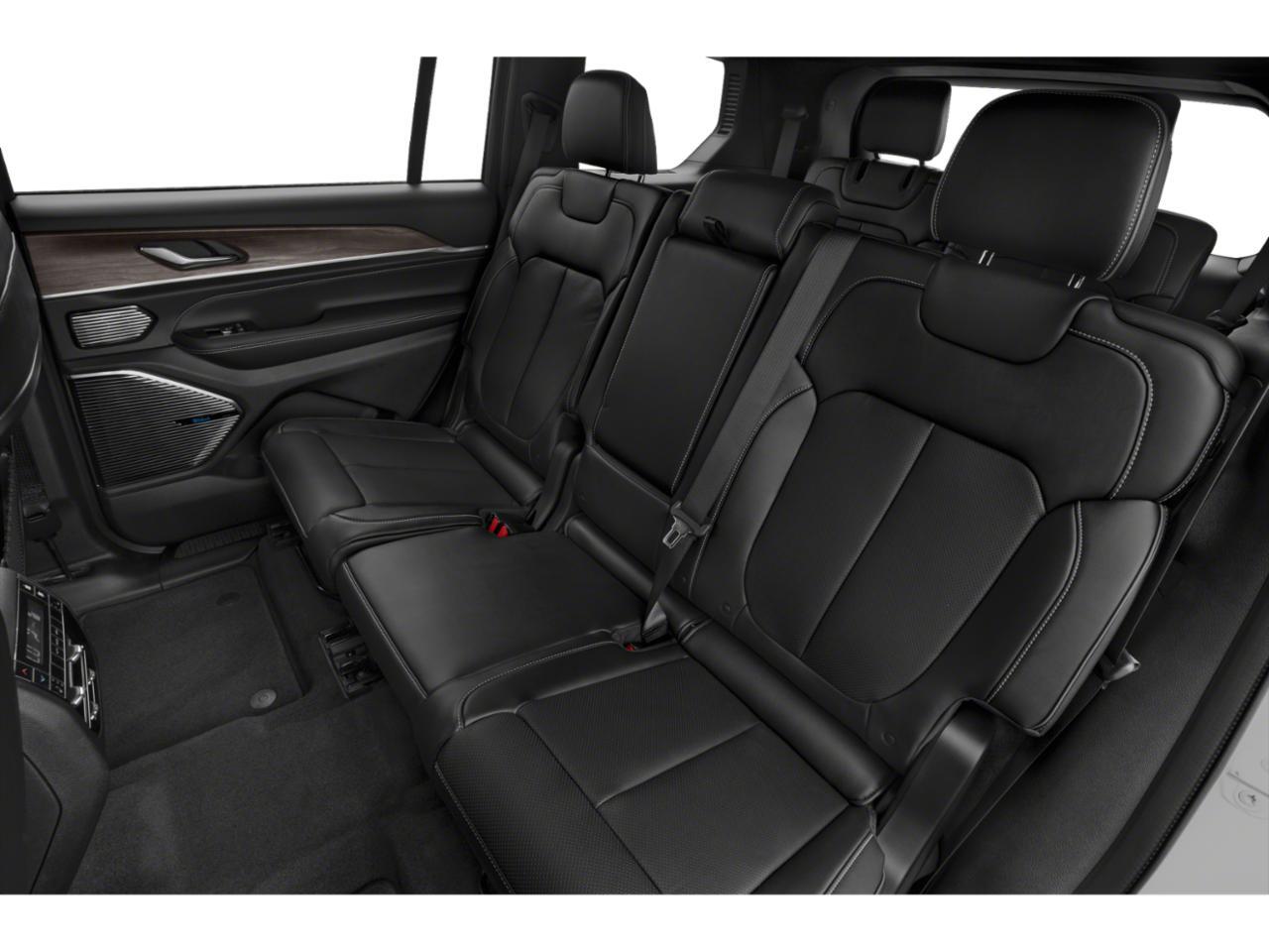 2022 Jeep Grand Cherokee L Overland Whitecourt AB