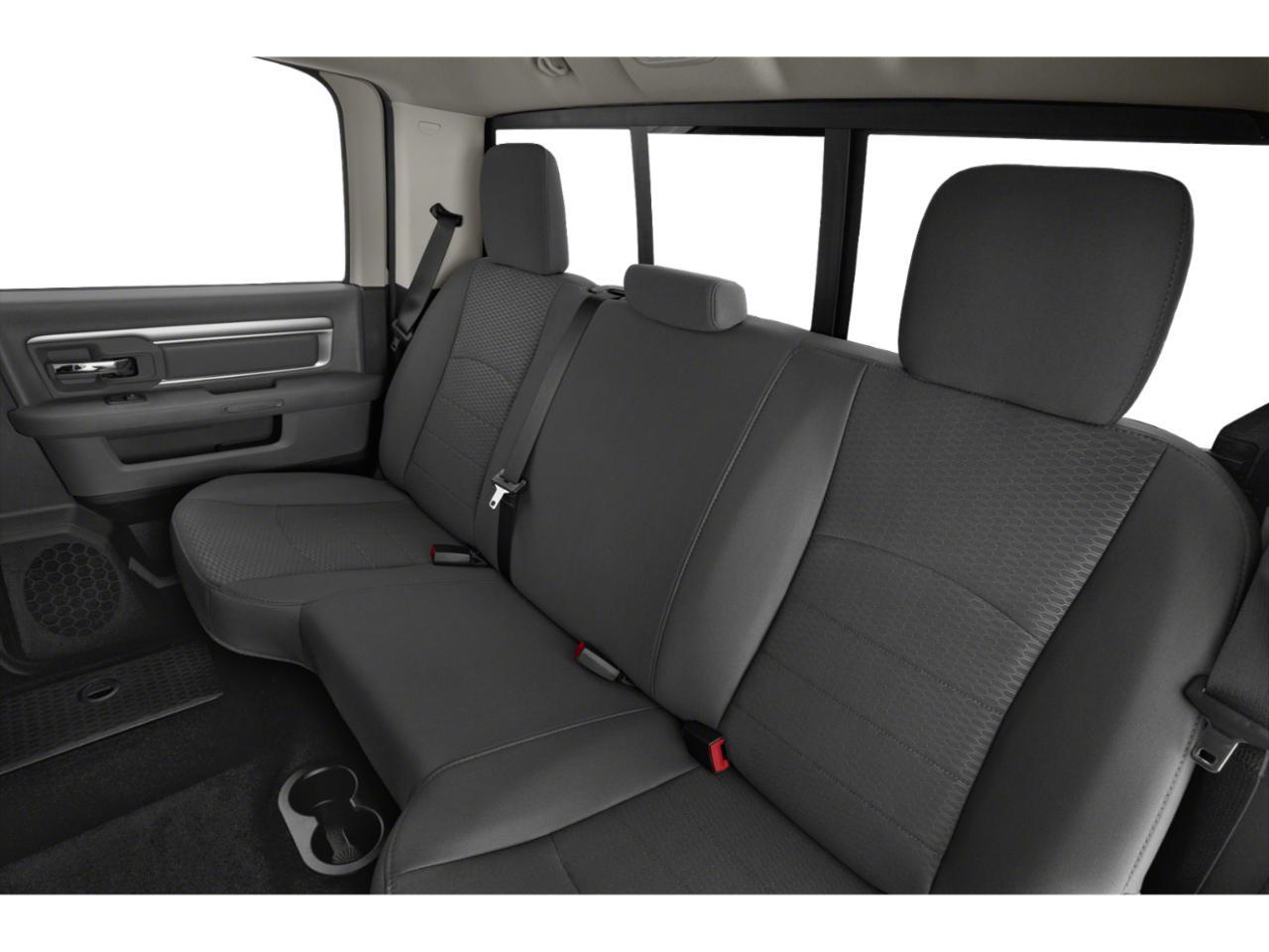 2022 Ram 1500 Classic Warlock 4WD CREW CAB 5&apos;7&quot; BOX Listowel ON