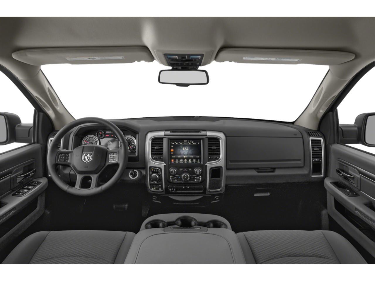 2022 Ram 1500 Classic Warlock 4WD CREW CAB 5&apos;7&quot; BOX Listowel ON