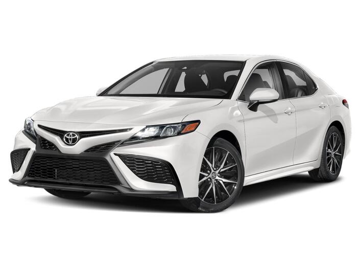 2022 Toyota Camry SE Nightshade Oshkosh WI