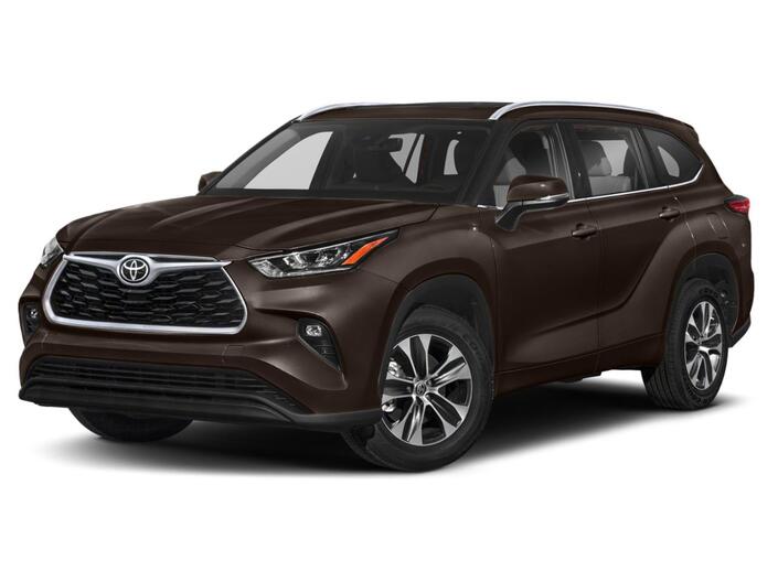 2022 Toyota Highlander XLE Oshkosh WI