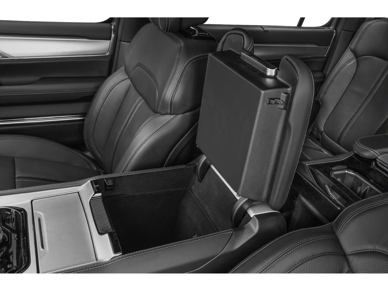 2023 Jeep Grand Wagoneer L Series II Akron OH