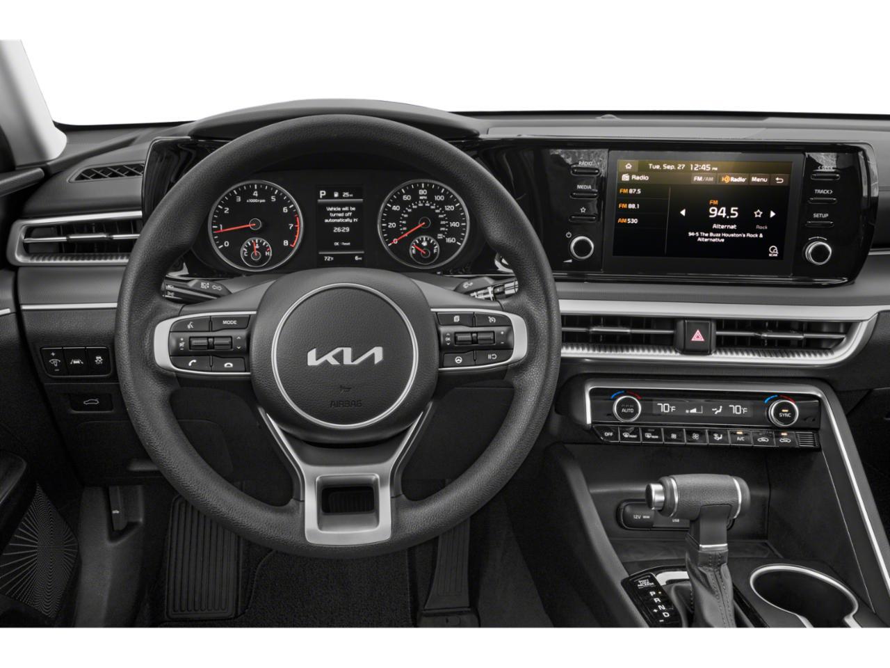 2023 Kia K5 LXS Akron