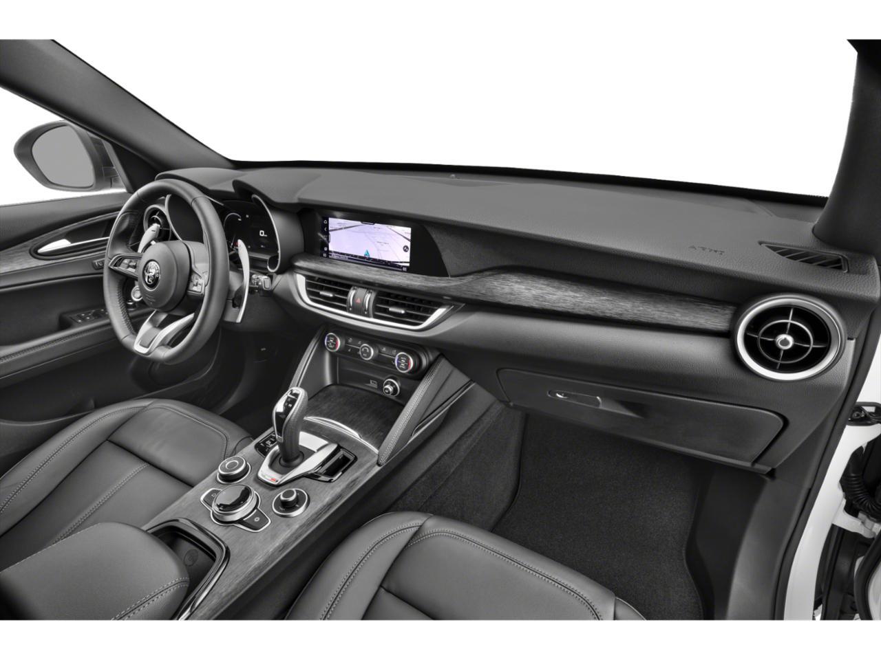 2024 Alfa Romeo Stelvio Veloce Plano TX