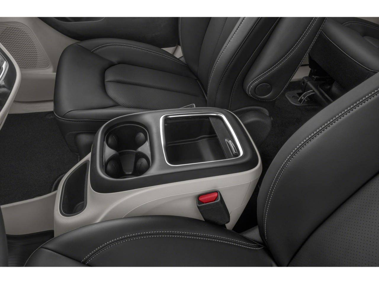 2024 Chrysler Pacifica Select Beeville TX