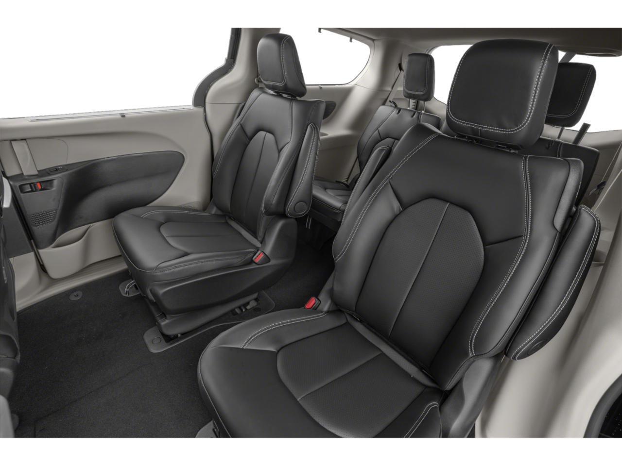 2024 Chrysler Pacifica Select Beeville TX