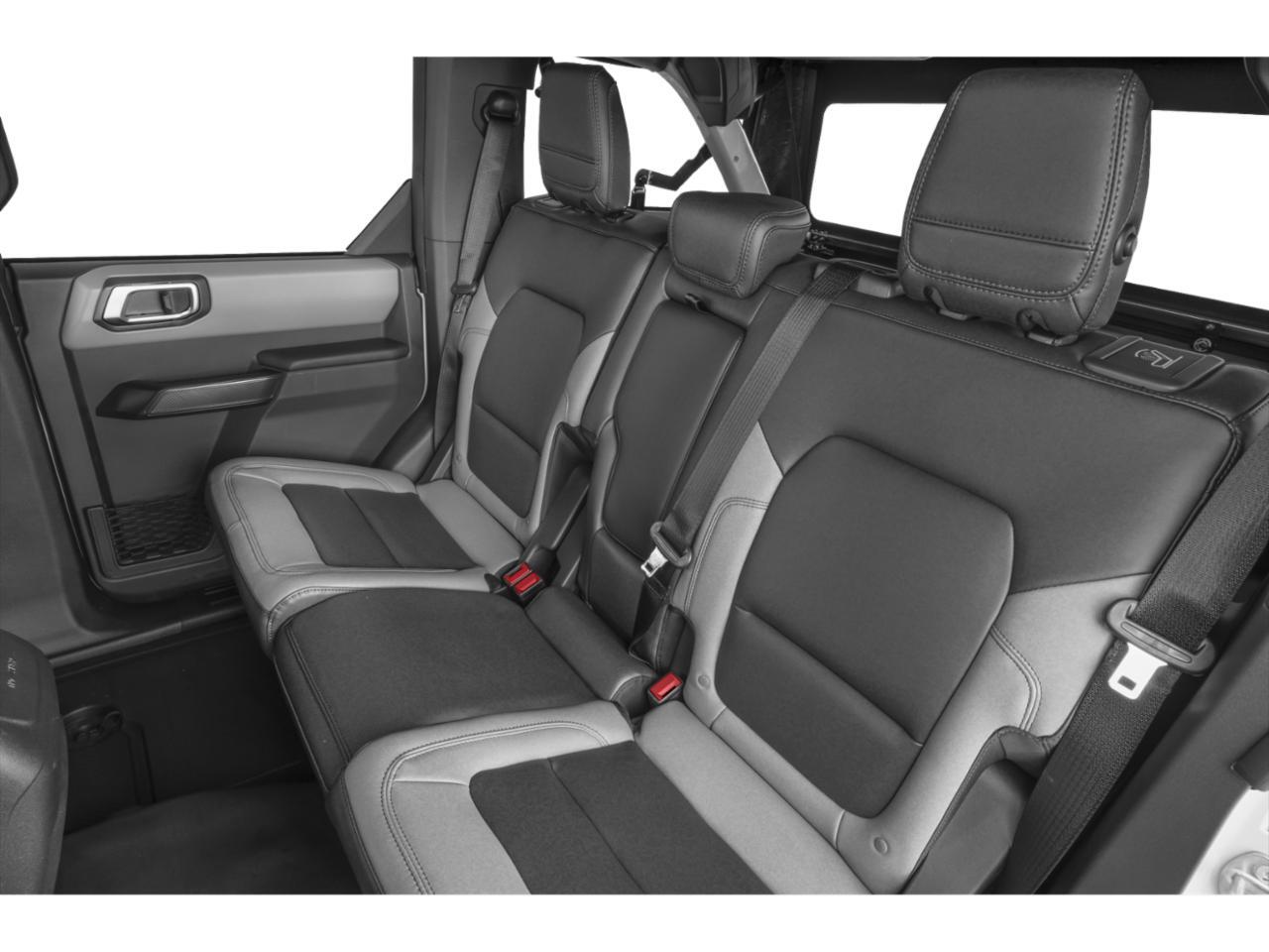 2024 Ford Bronco Black Diamond Sand Lake NY