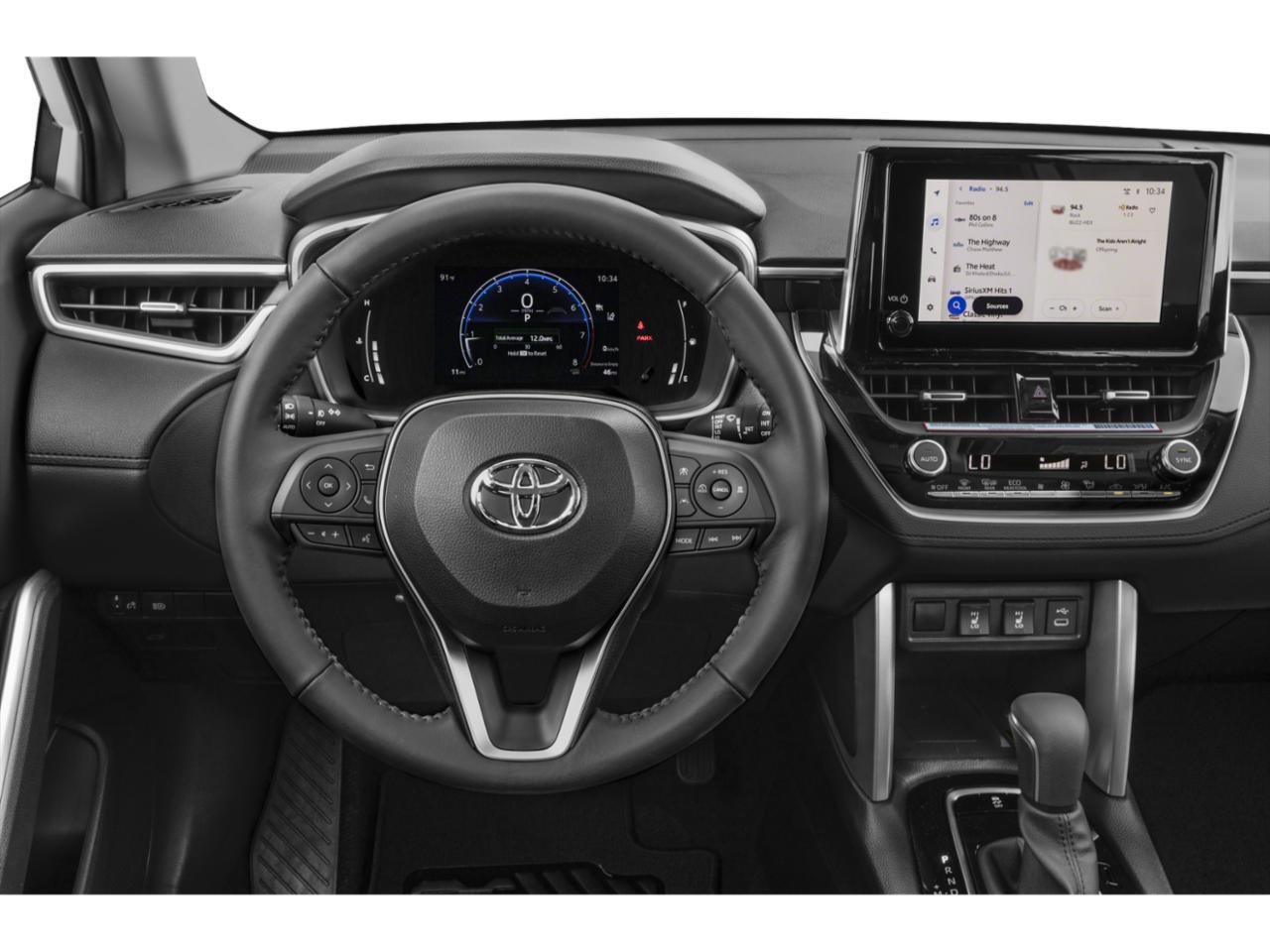 2024 Toyota Corolla Cross XLE Akron