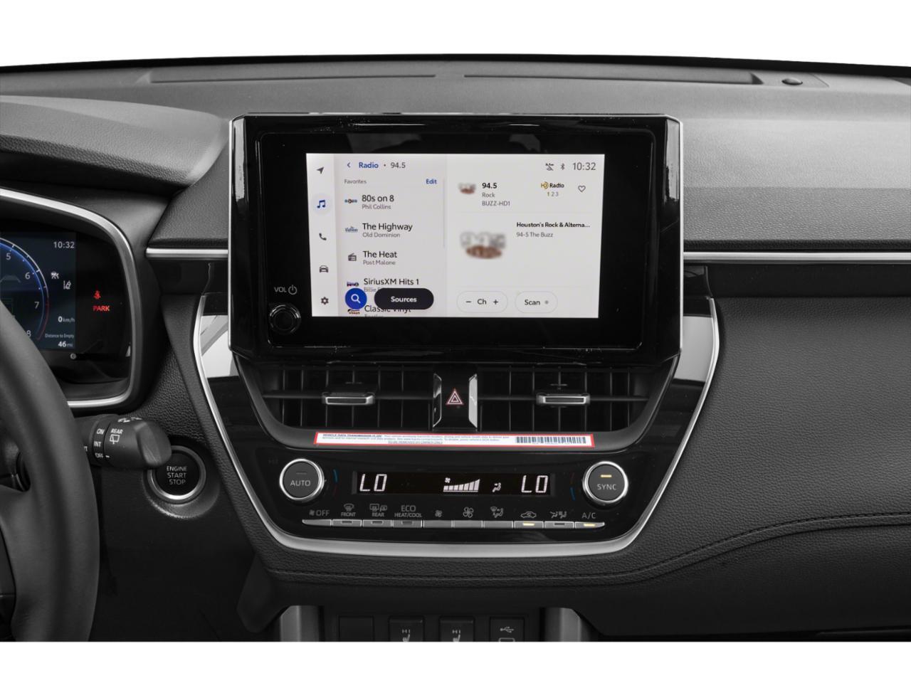 2024 Toyota Corolla Cross XLE Akron