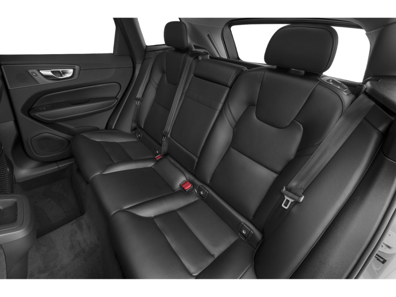 2024 Volvo XC60 B5 Ultimate Dark Theme Hunt Valley MD