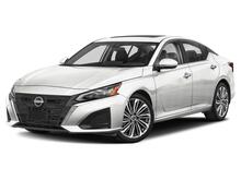 2025_Nissan_Altima_SL_ Glendale Heights IL
