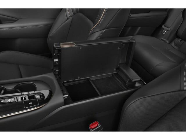 2025 Toyota Crown Signia Limited Elko NV 2025 Toyota Crown Signia Limited Elko NV