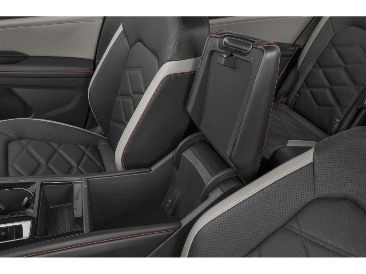 2025 Volkswagen Atlas 2.0T Peak Edition Green Bay WI