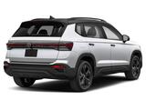 2025 Volkswagen Taos SE Black Oshkosh WI