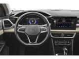 2025 Volkswagen Taos SE(ARRIVING END OF JULY/EARLY AUG) Oshkosh WI