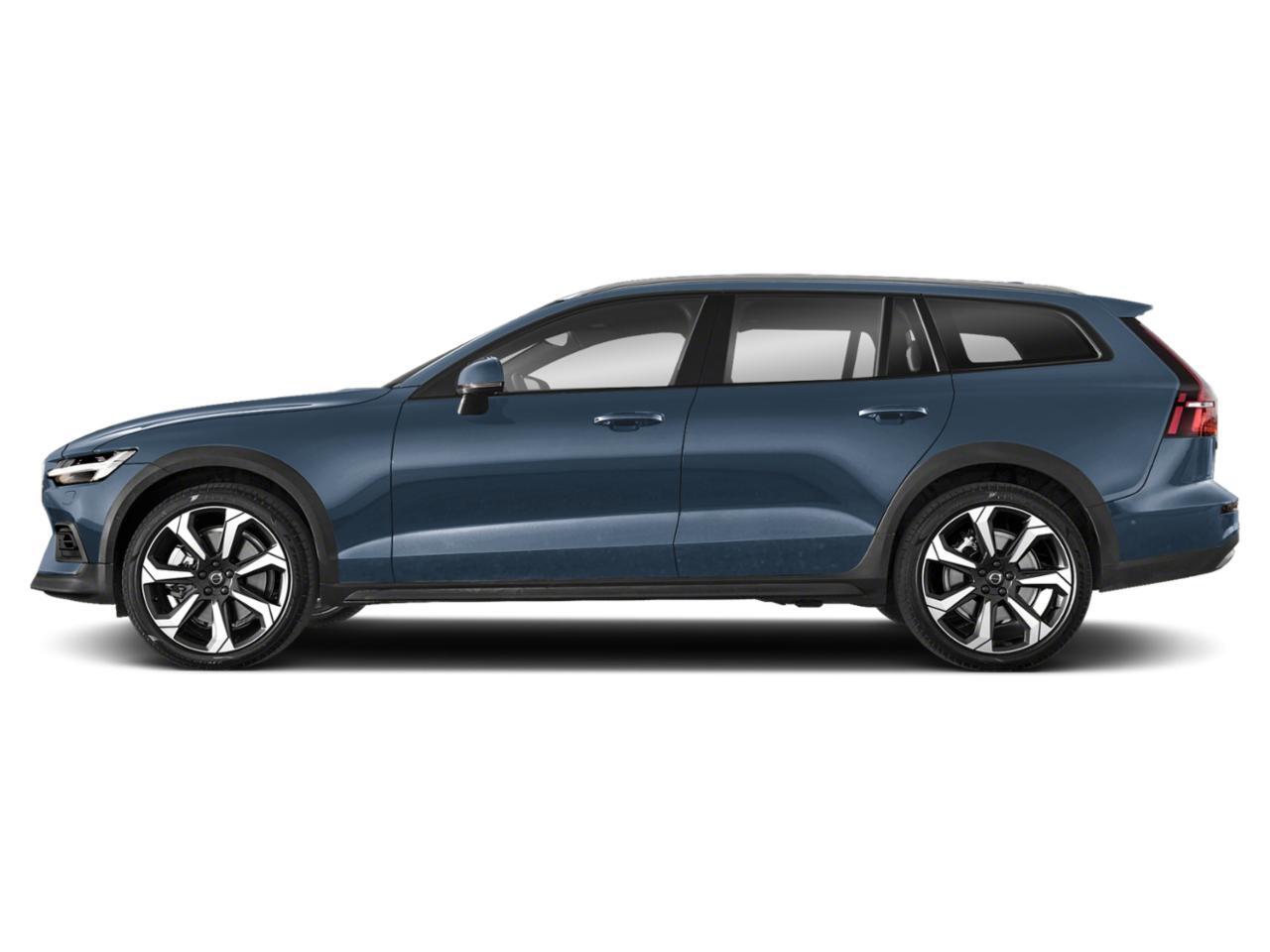 2025 Volvo V60 Cross Country Hunt Valley MD