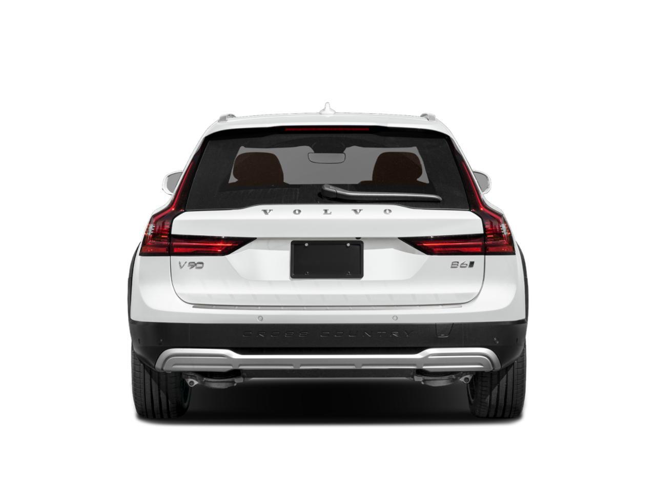 2025 Volvo V90 Cross Country B6 Hunt Valley MD