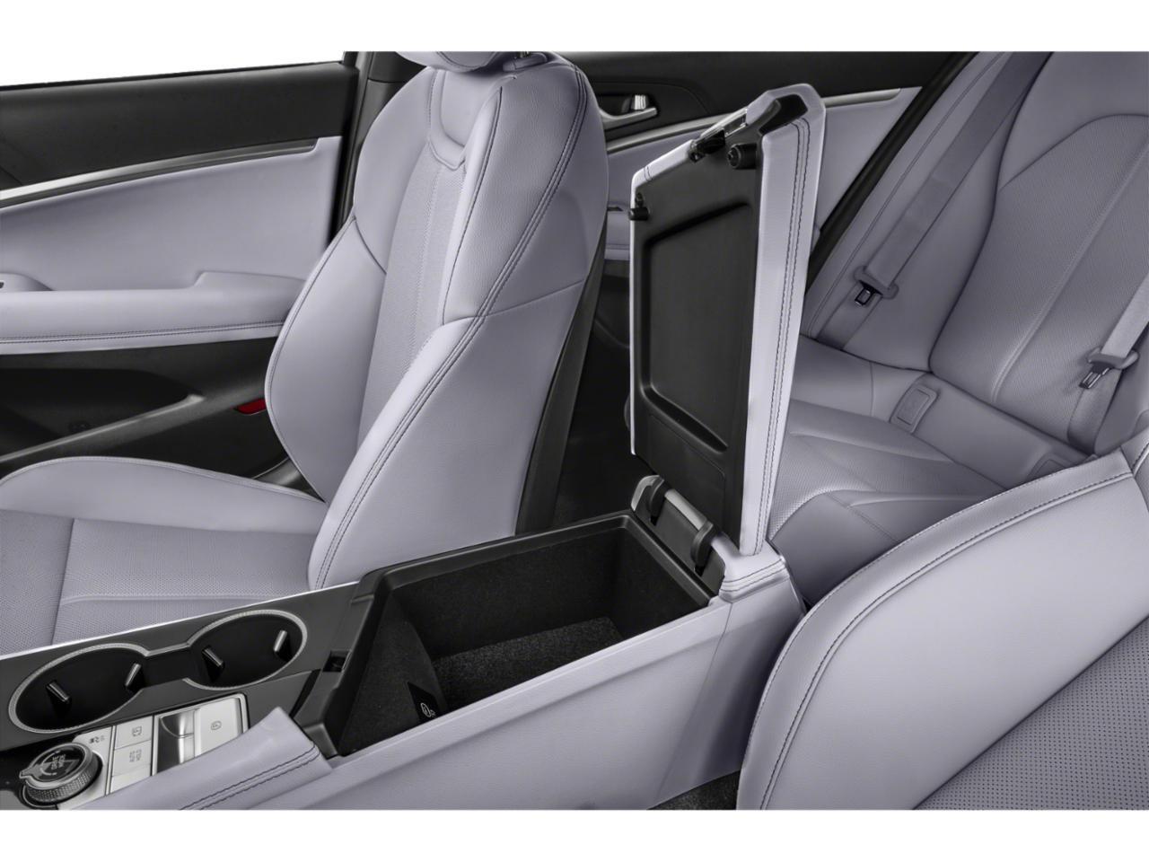 2026 Genesis G70 2.5T Standard