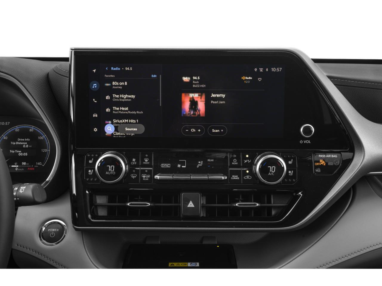 2026 Toyota Highlander Hybrid Limited Fredericksburg VA