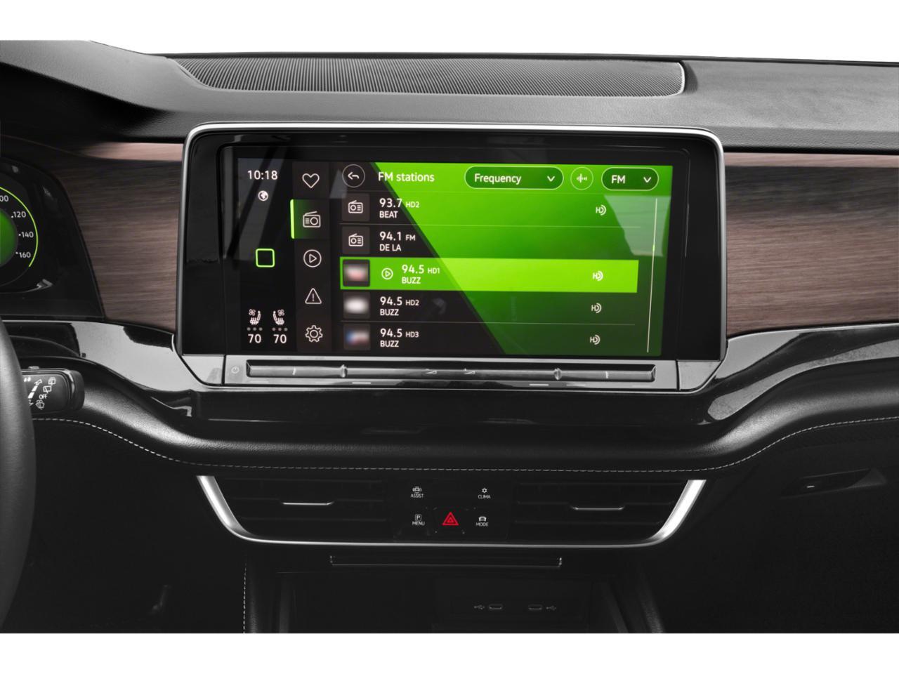 2026 Volkswagen Atlas Highline 4WD 6 PASS LEATHER NAVI SUNROOF Listowel ON