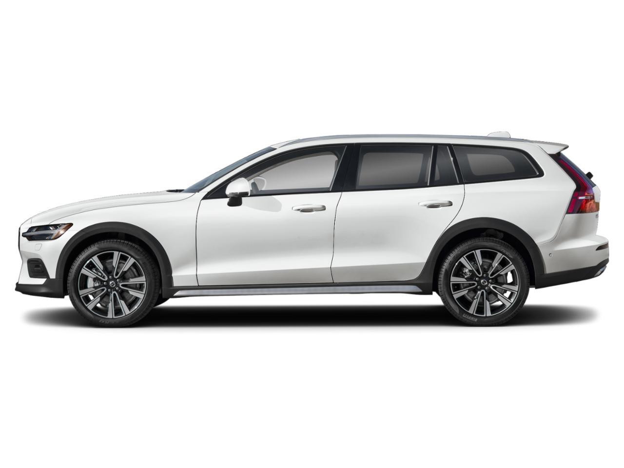 2026 Volvo V60 Cross Country B5 Plus Hunt Valley MD