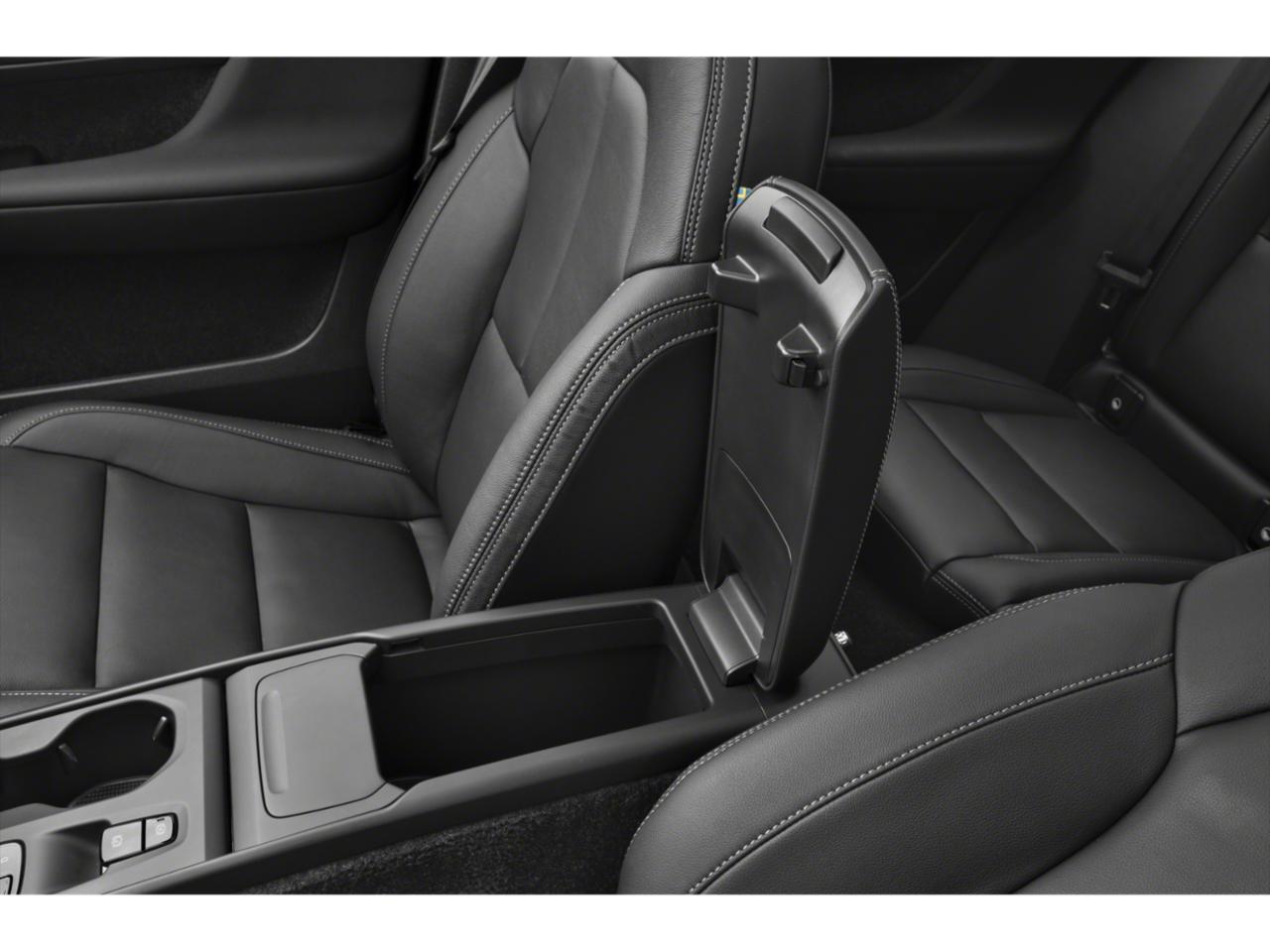 2026 Volvo XC40 B5 Core Hunt Valley MD