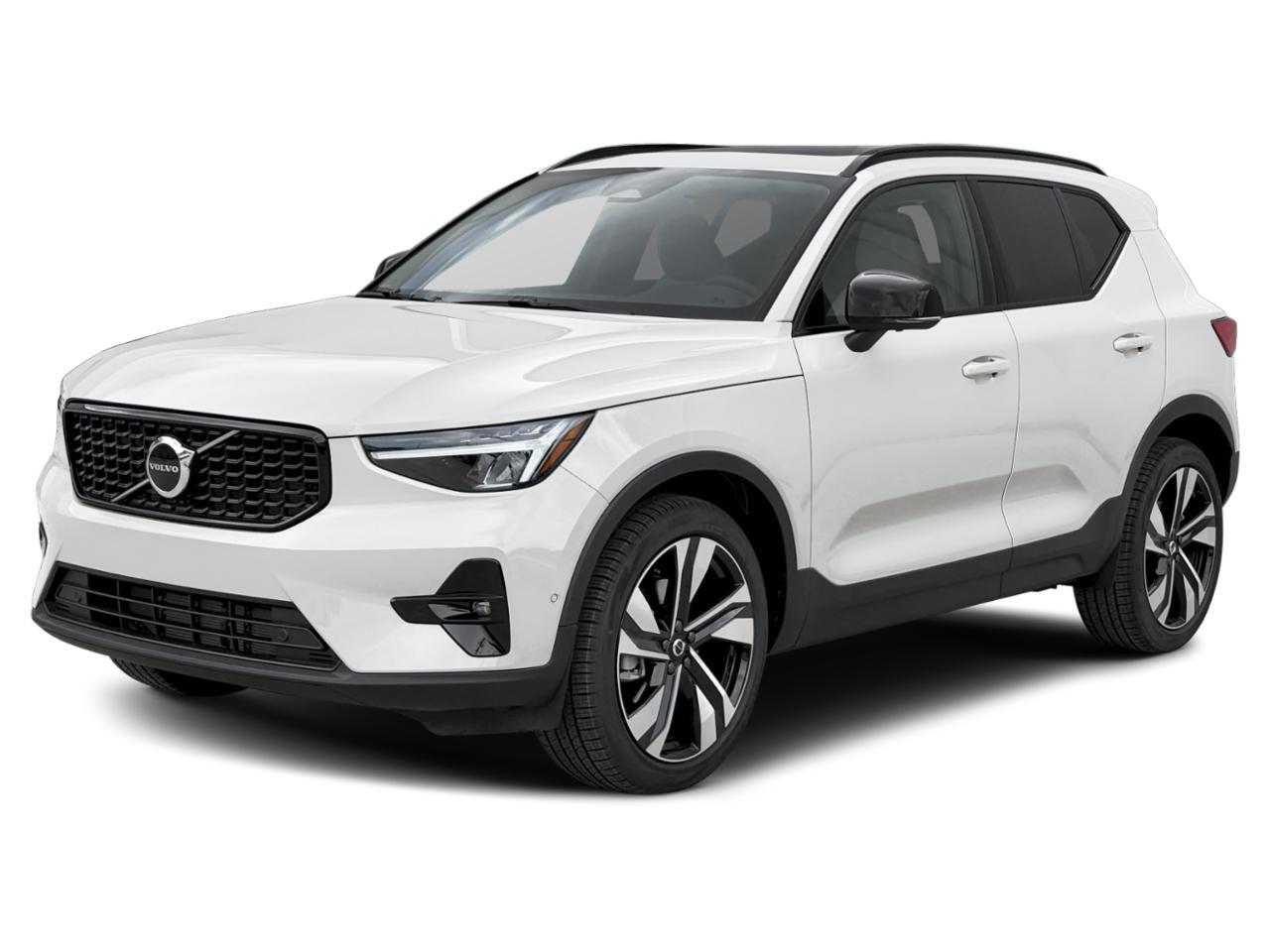 2026 Volvo XC40 B5 Plus