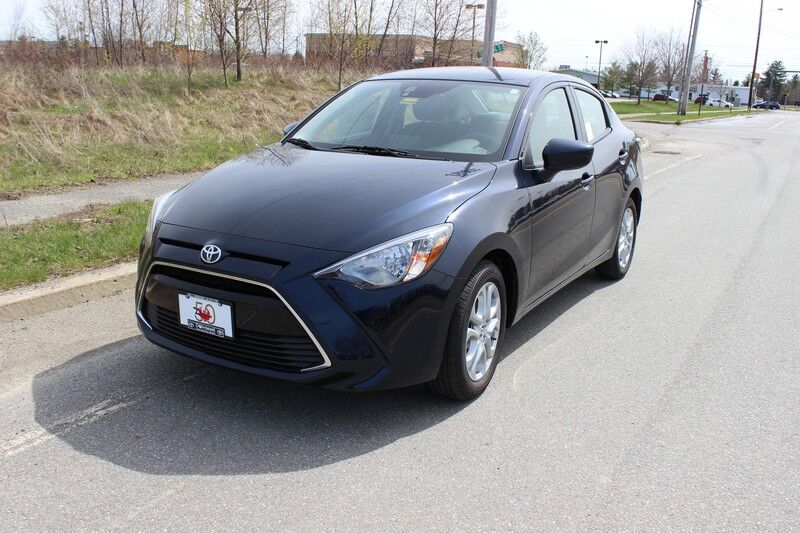 2017 Yaris iA 2017 Yaris iA