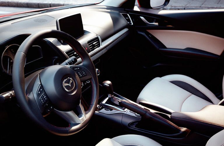 interior features and dashboard design on the 2016 mazda3 5-door hatchback