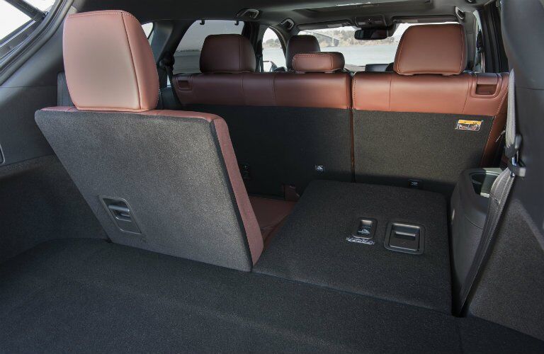 2017 Mazda CX-9 split-folding seats
