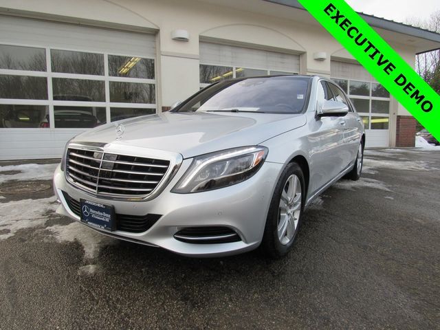 2017 Mercedes-Benz S 550 Long wheelbase 4MATIC® 2017 Mercedes-Benz S 550 Long wheelbase 4MATIC®