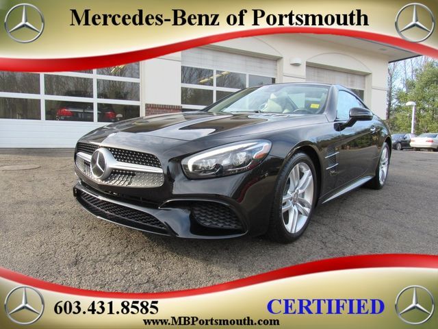 2017 Mercedes-Benz SL-Class 550 Roadster 2017 Mercedes-Benz SL-Class 550 Roadster