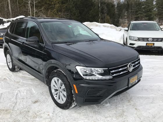2019 Tiguan SE with 4MOTION® 2019 Tiguan SE with 4MOTION®