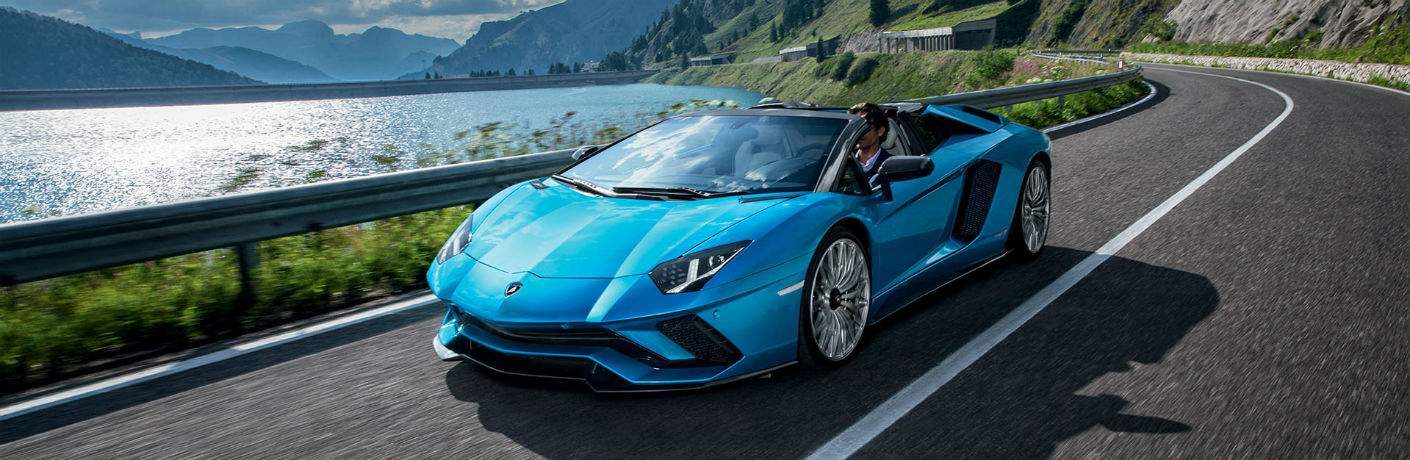 2018 Lamborghini Aventador S Roadster Exterior Driver Side Front Profile