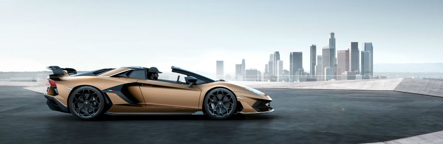 2020 Lamborghini Aventador SVJ Roadster Exterior Passenger Side Profile