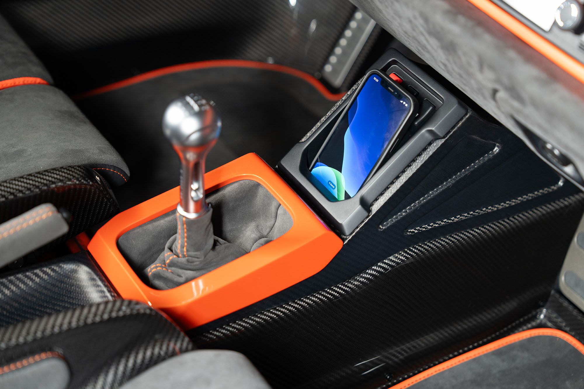Porsche Turbo model gearshift knob and phone charger