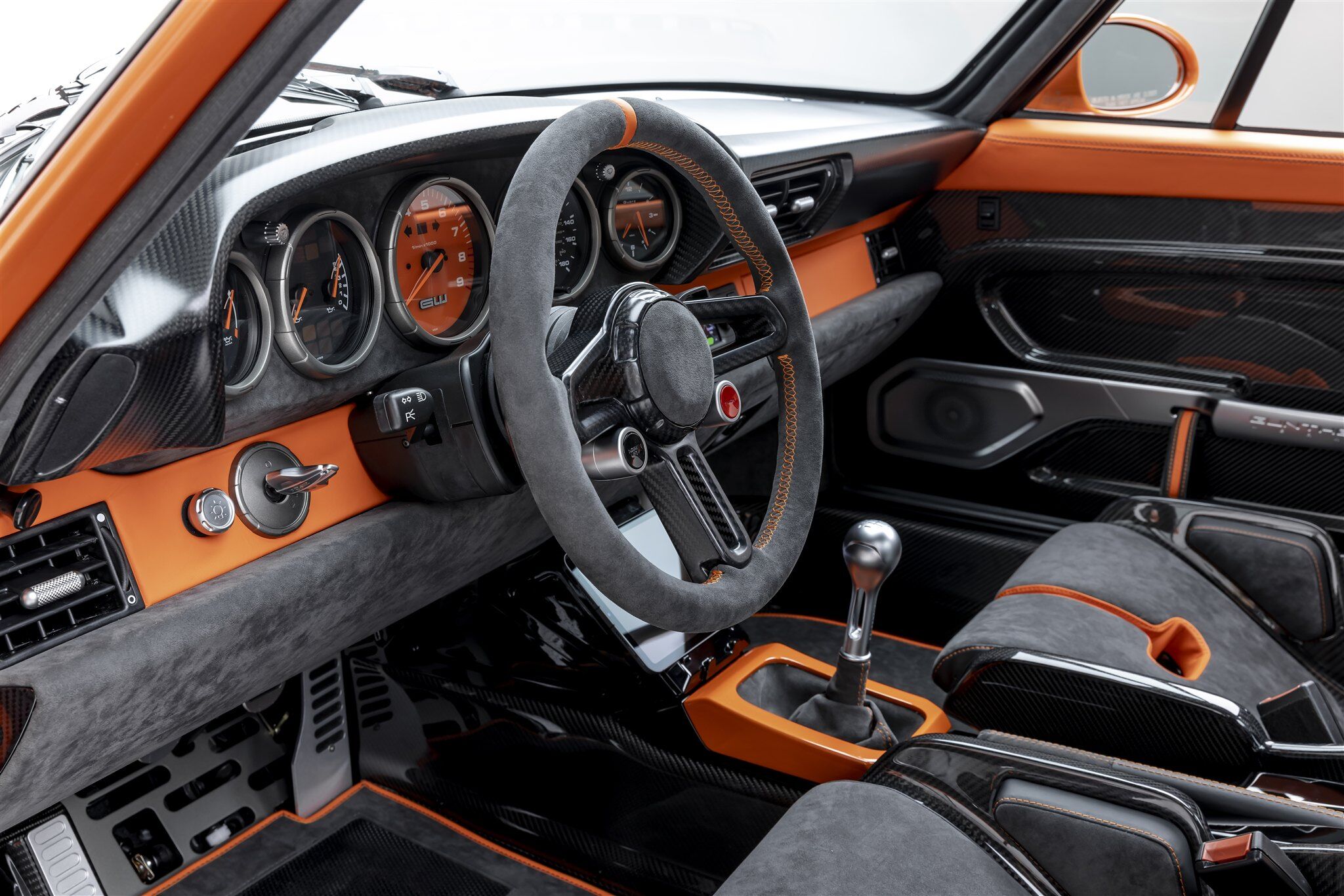 Porsche Turbo model steering wheel side view