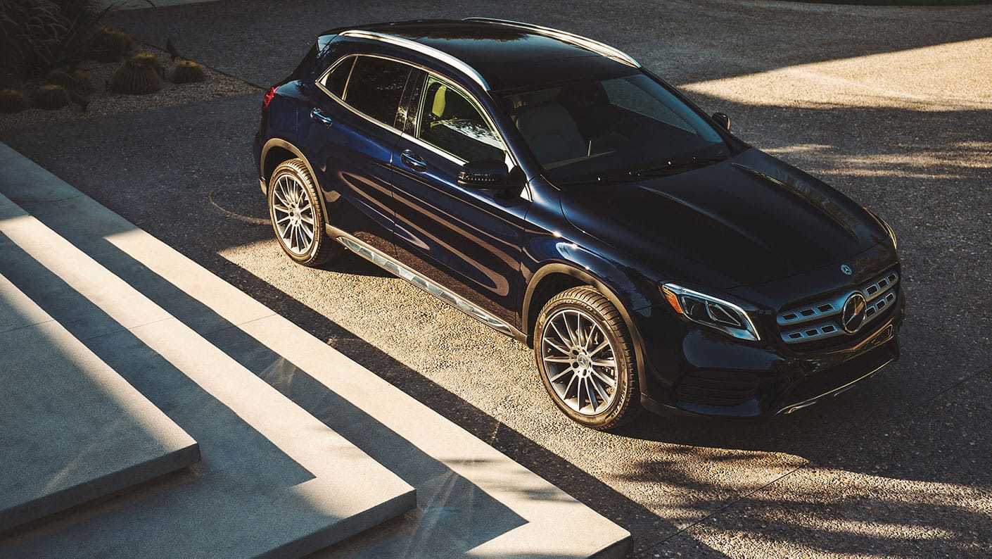 Mercedes-Benz GLA Mercedes-Benz GLA